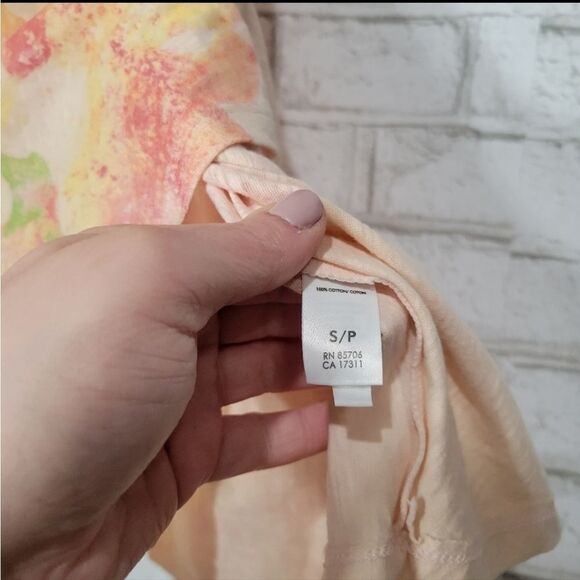 NWT Buffalo David Britton Cold Shoulder Asymmetrical Tee - Picture 4 of 13